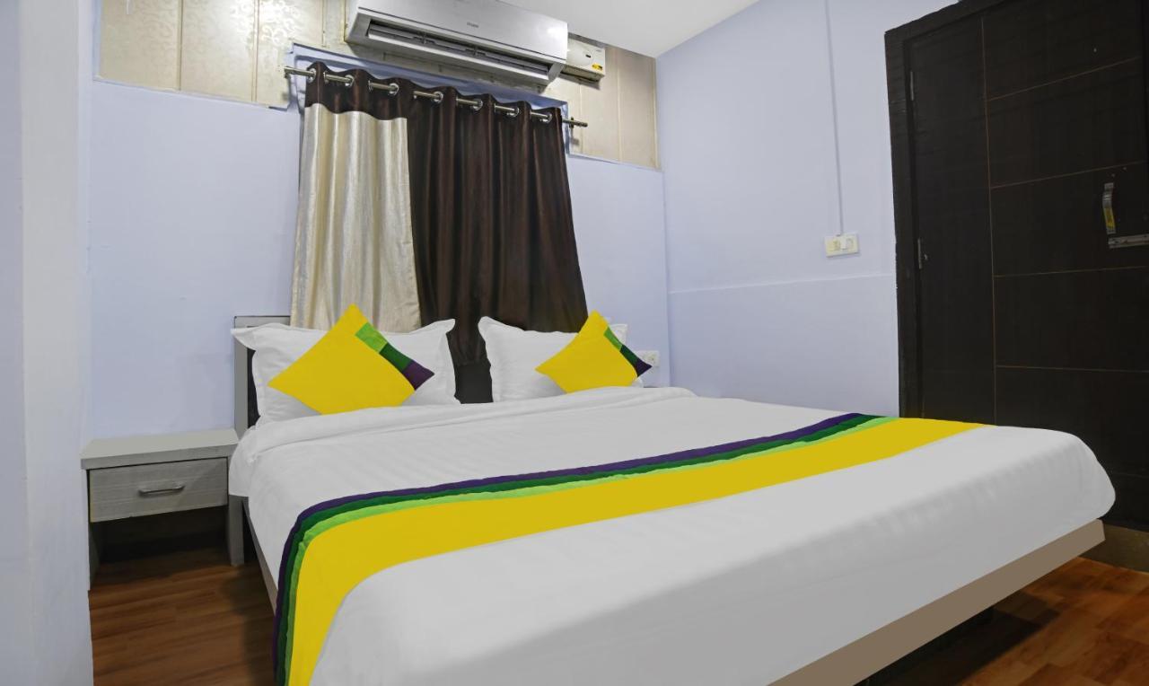 Itsy By Treebo - Utsav Inn Indore Bagian luar foto