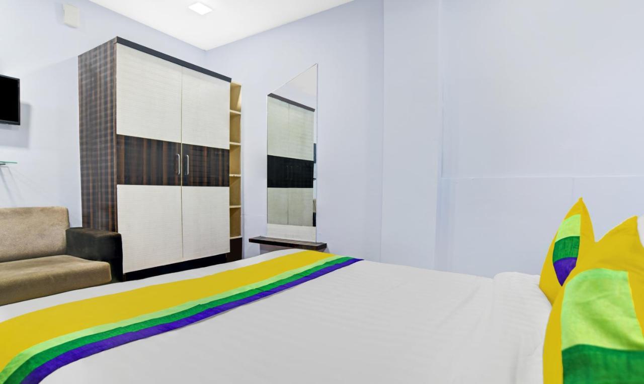 Itsy By Treebo - Utsav Inn Indore Bagian luar foto